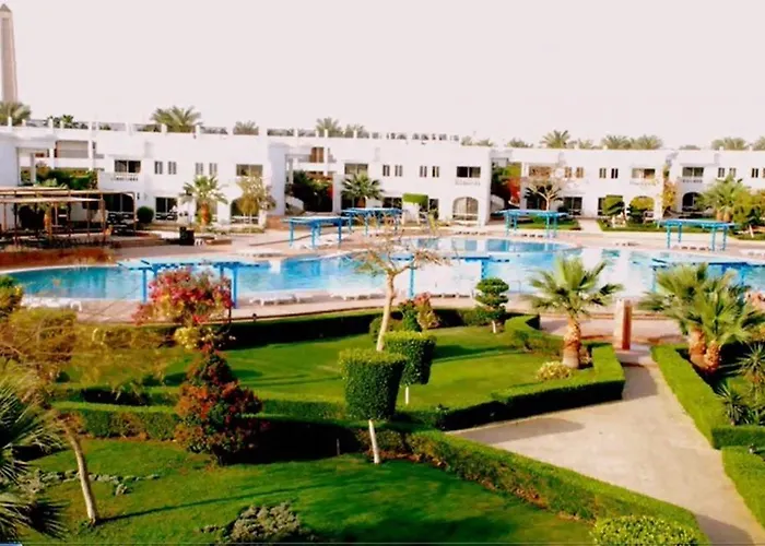 Курортный комплекс Royal Paradise 4*
