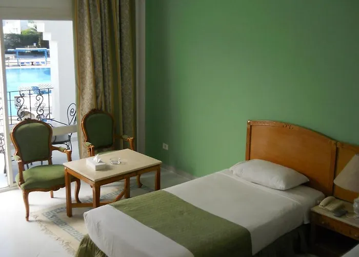 Курортный комплекс Royal Paradise 4*