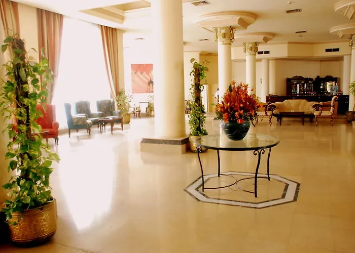 Курортный комплекс Royal Paradise 4*